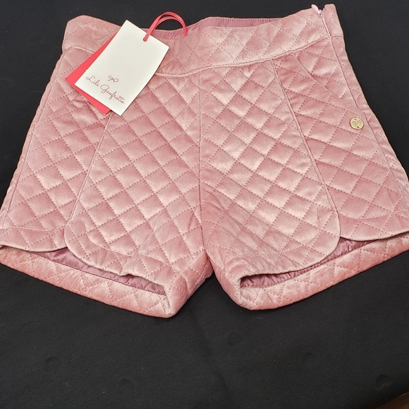 Lili Gaufrette Vintage Rose Velvet Quilted Shorts - Picture 3 of 3